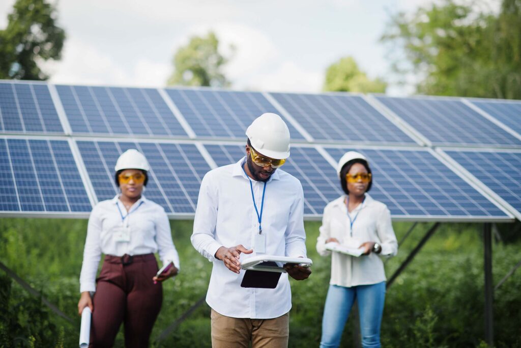 africa-solar-energy-concept-KEA2NNQ.jpg